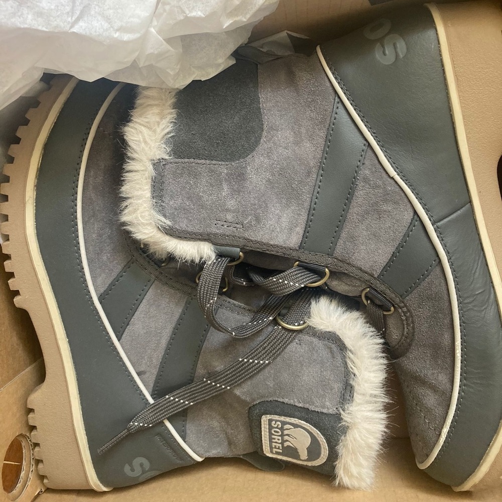 SOREL Women Boots Tivoli II Waterproof Quarry lace up ankle